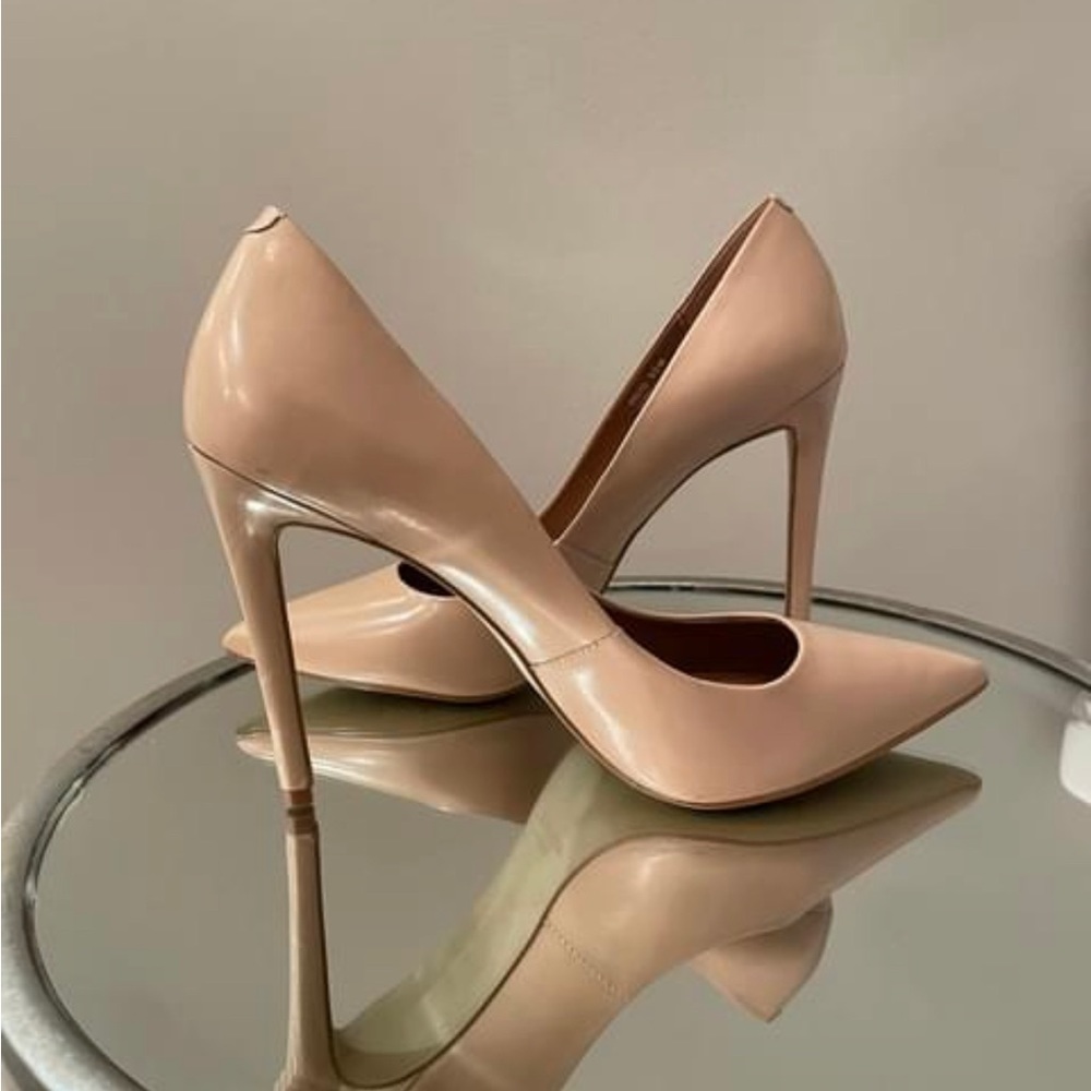 Steve Madden Pumps